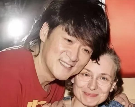 周华健第一任老婆图片