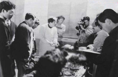 1把火烧死32人，3名亡命徒，做出惊天大案，1994年千岛湖事件始末-袁载誉