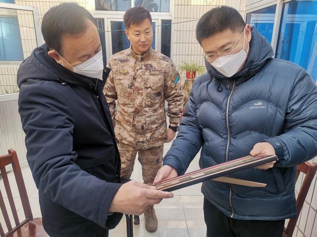 长岛大钦岛乡走访慰问三等功现役军人及军属