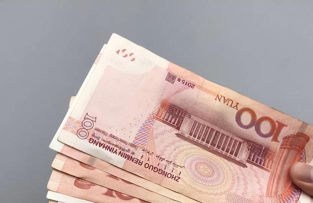 如果把八百块钱误转成了八百块钱,等他们发现储户已经花完了