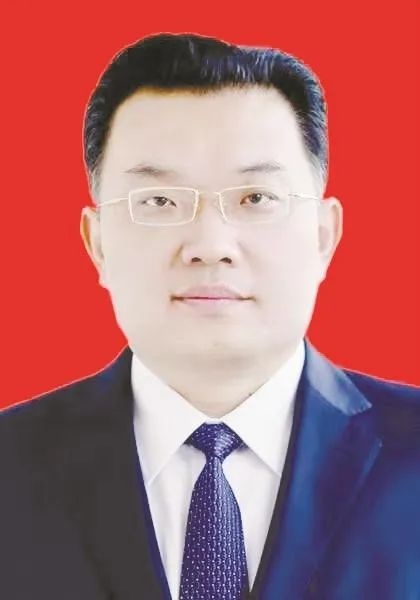 李军杰同志简历