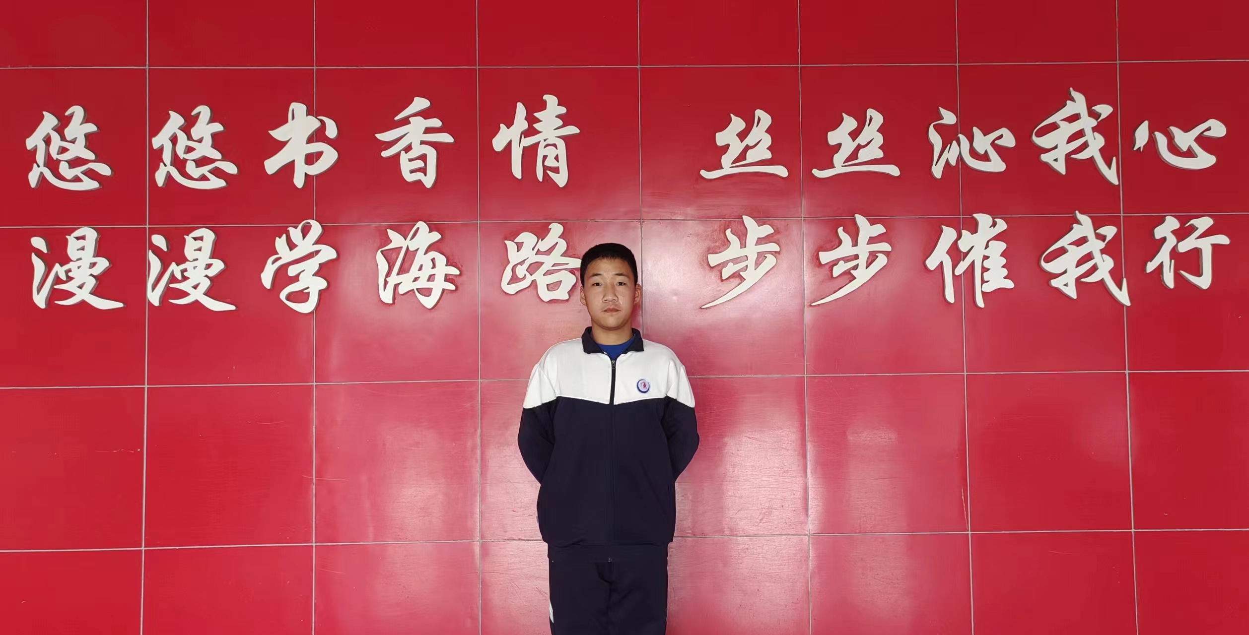 韩春雨:时代向前,吾辈向上