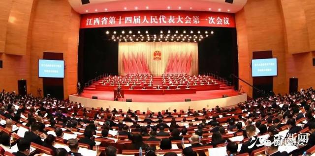 李赣兴区长在省两会上大力推介南康