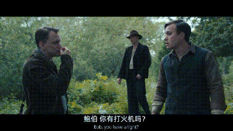 这个间谍的破绽太多.