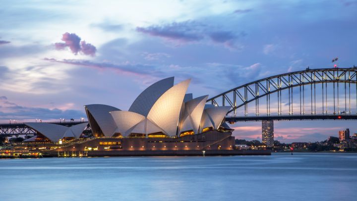 悉尼歌剧院,是澳大利亚悉尼的地标性建筑之一