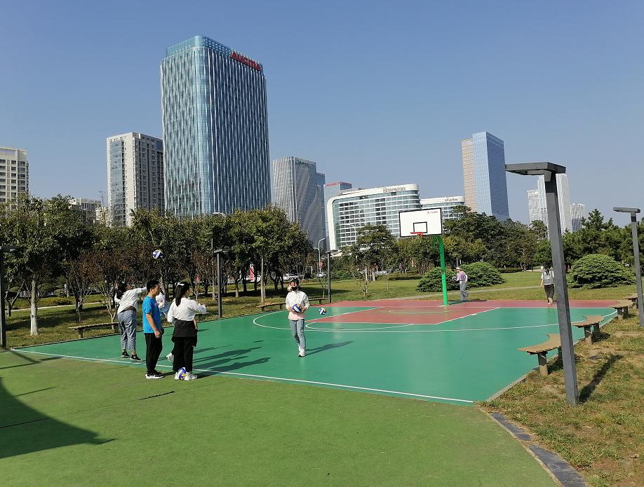 春日盛景,就在西海岸新區唐島灣濱海公園!