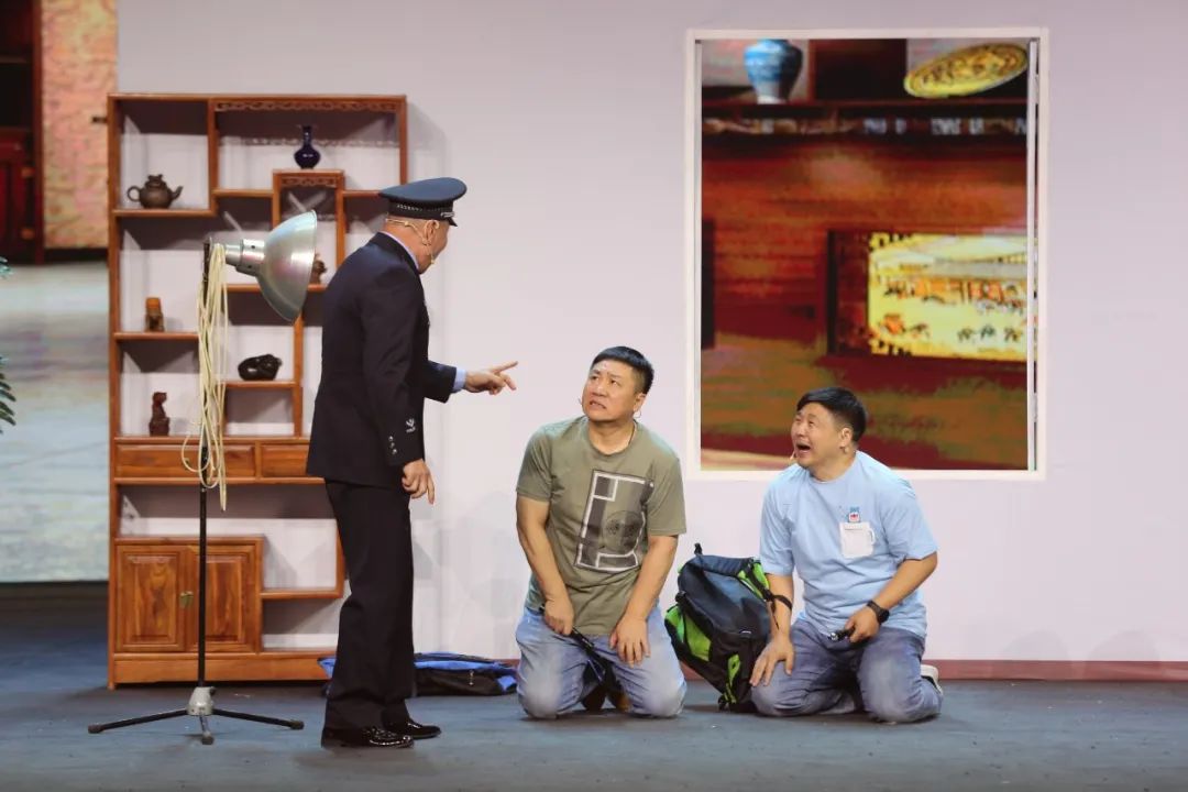 《欢乐东北风》第四季热辣来袭,就在今晚21:15!看就完了!