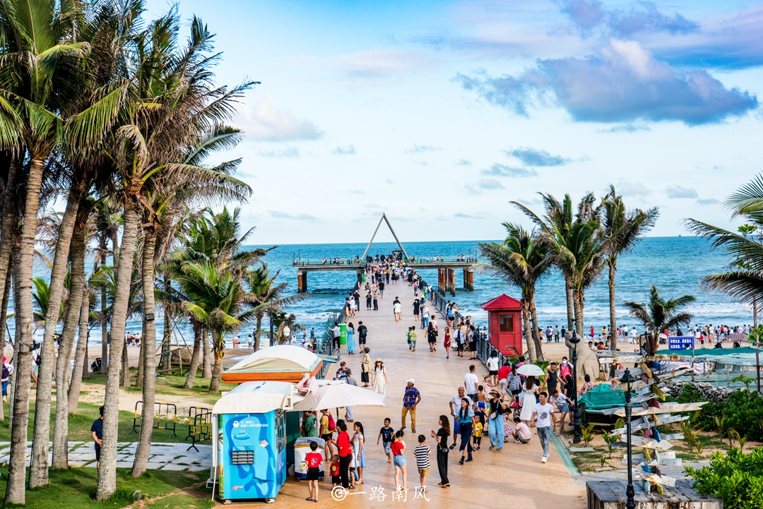 广东湛江也有"栈桥",比青岛栈桥离大海更近,景色堪比马尔代夫