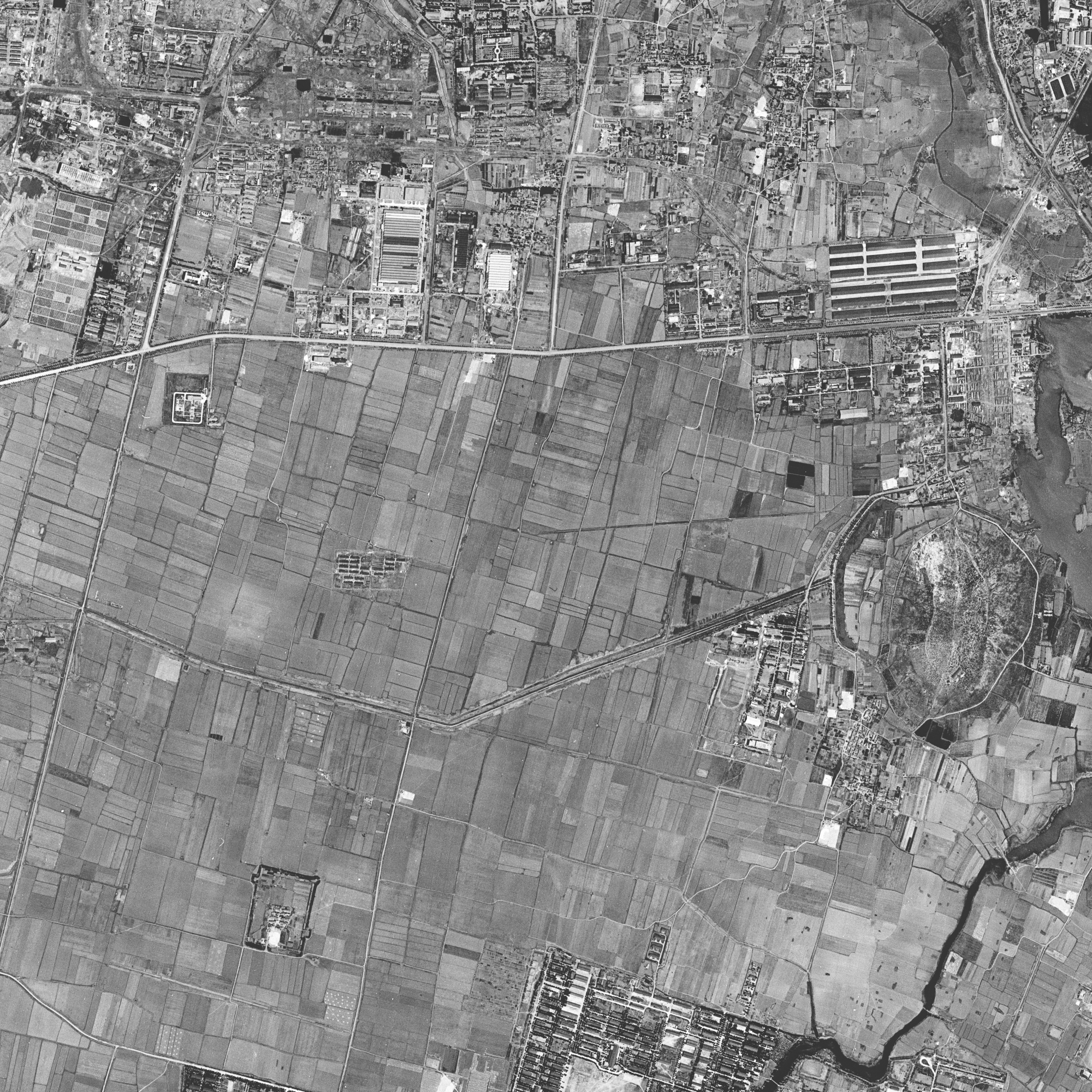 锁眼kh-7卫星抓拍1965年5月30日的蚌埠市城区卫星地图