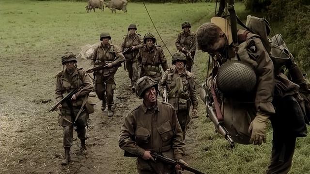 《兄弟连》中那些令人动容的瞬间——we stand alone together