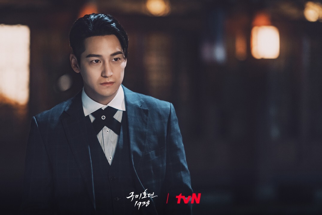 网评韩剧最帅男九尾狐!金泛&张基龙&李升基帅,都帅不赢李栋旭