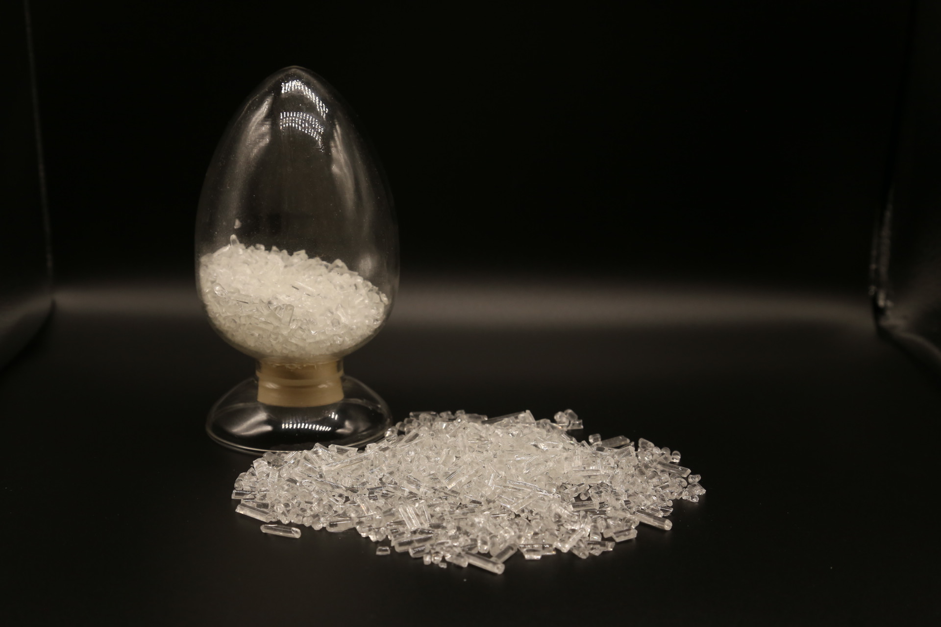 固体丙烯酸树脂-透明条形状固体树脂生产