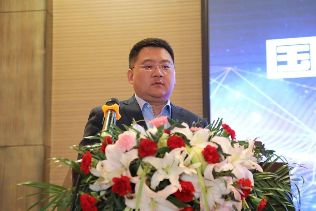 致辞嘉宾:山西建龙实业有限公司常务副总经理李大亮大会由中国设备