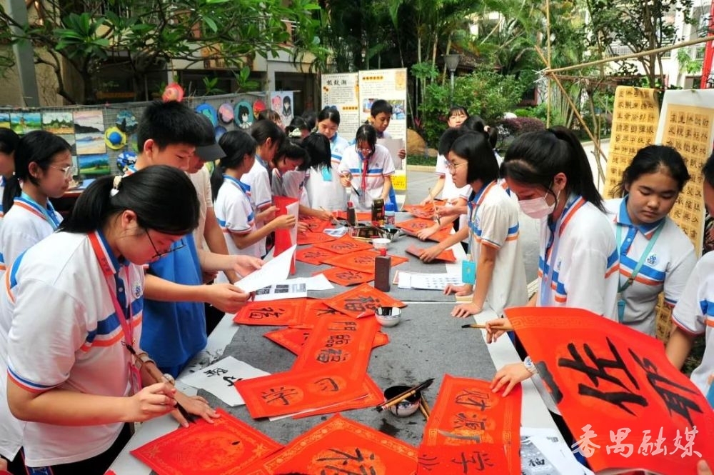 番禺区市桥桥城中学举办第15届科技艺术文化节成果展示会