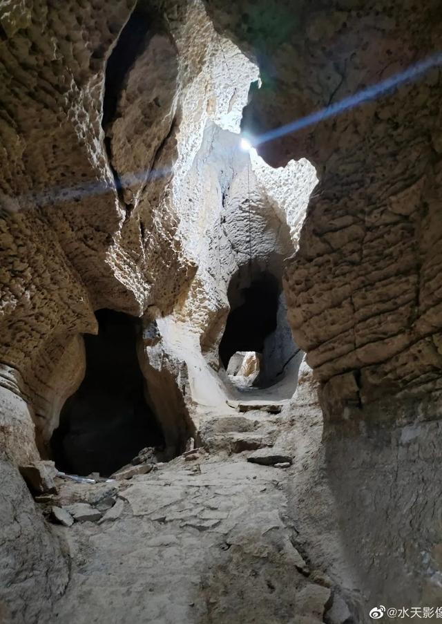 探秘莱芜|凤凰山上有个朝阳洞