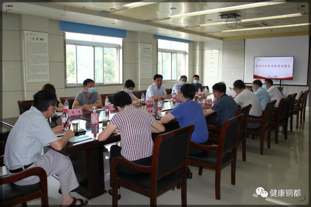 黄学龙督导我市医疗机构疫情防控工作