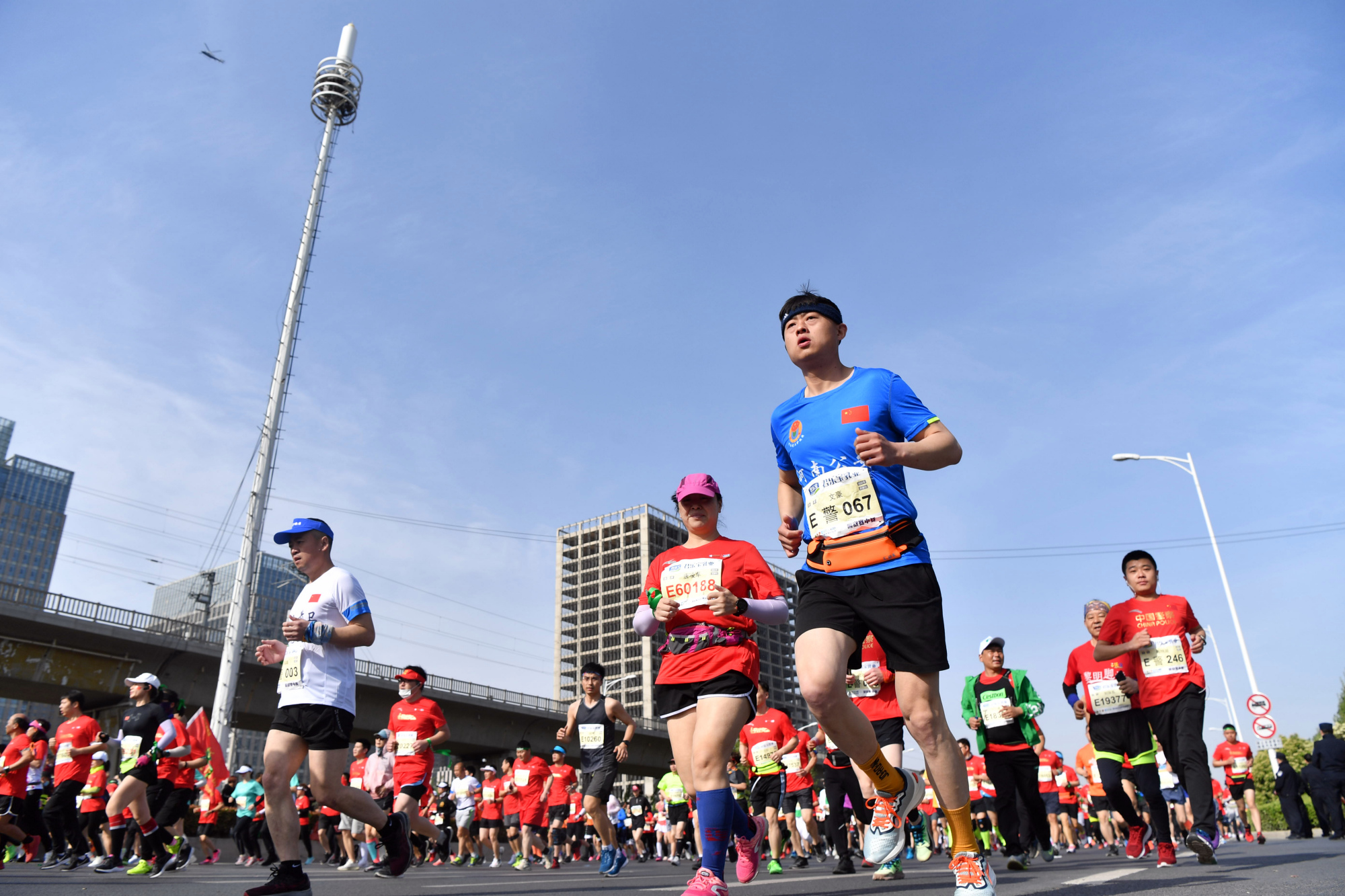 马拉松——2021郑开马拉松赛开赛