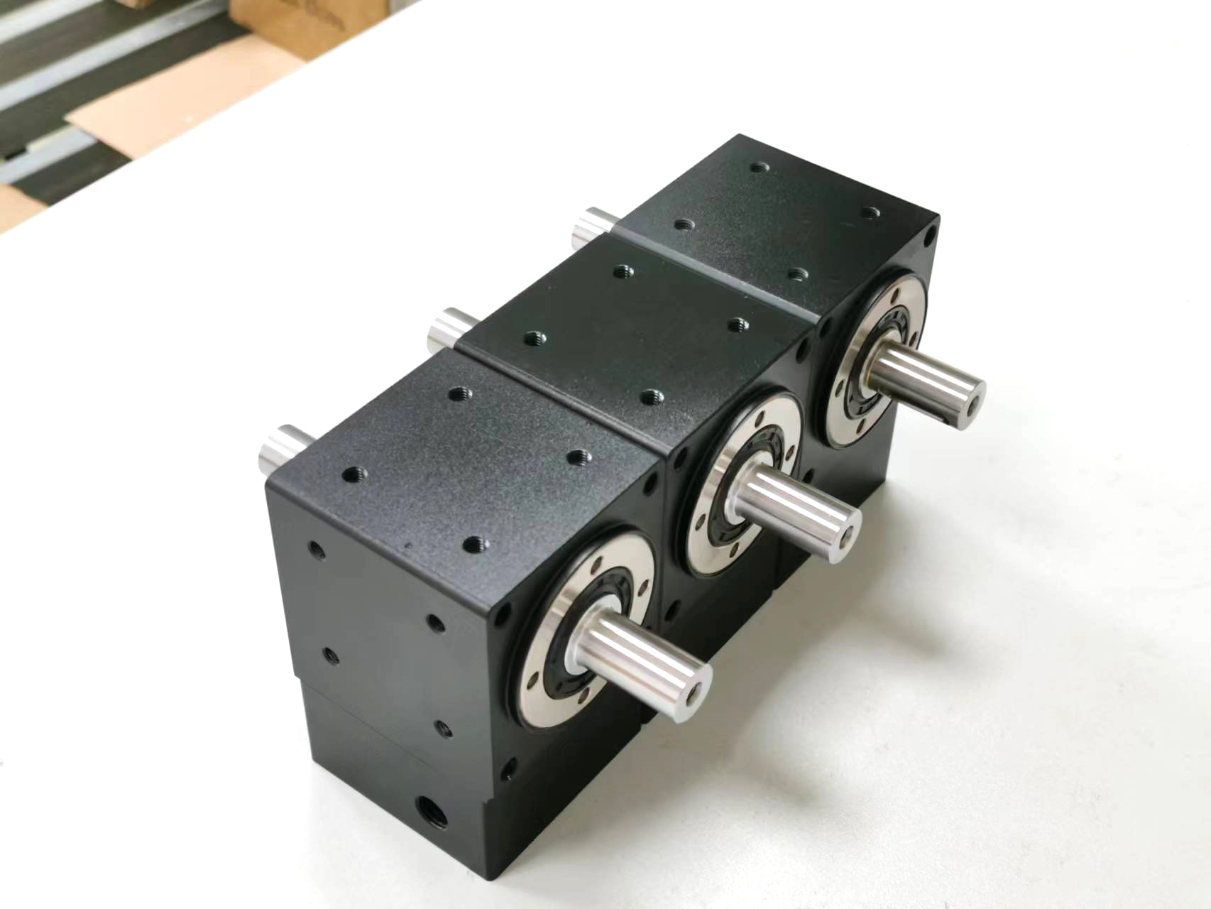 hr42/60/90/120高精密直角转向器