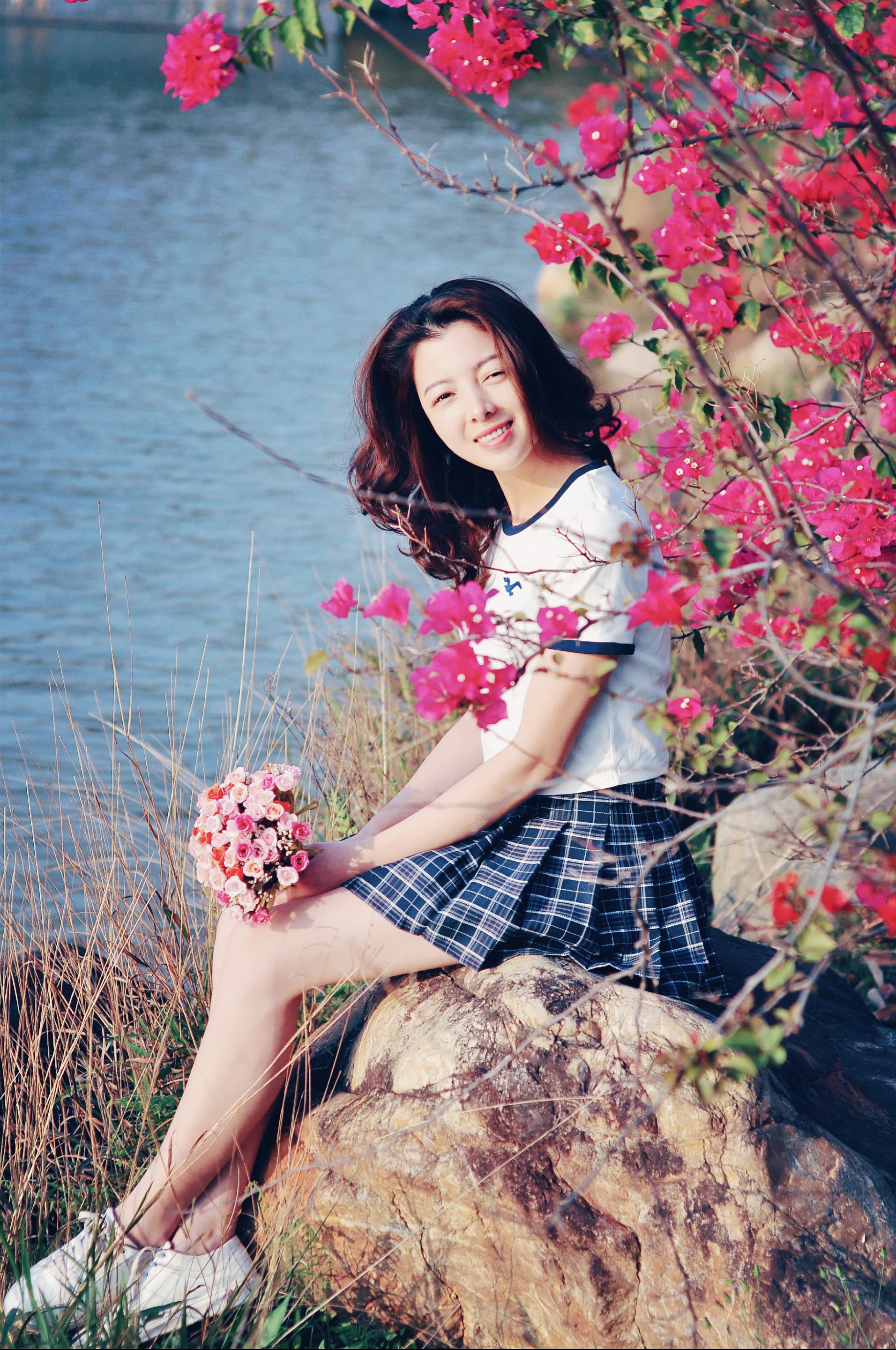 洋紫荆花人像摄影