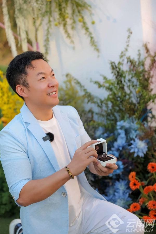 白色情人节,奥运冠军郭伟阳脱单啦!