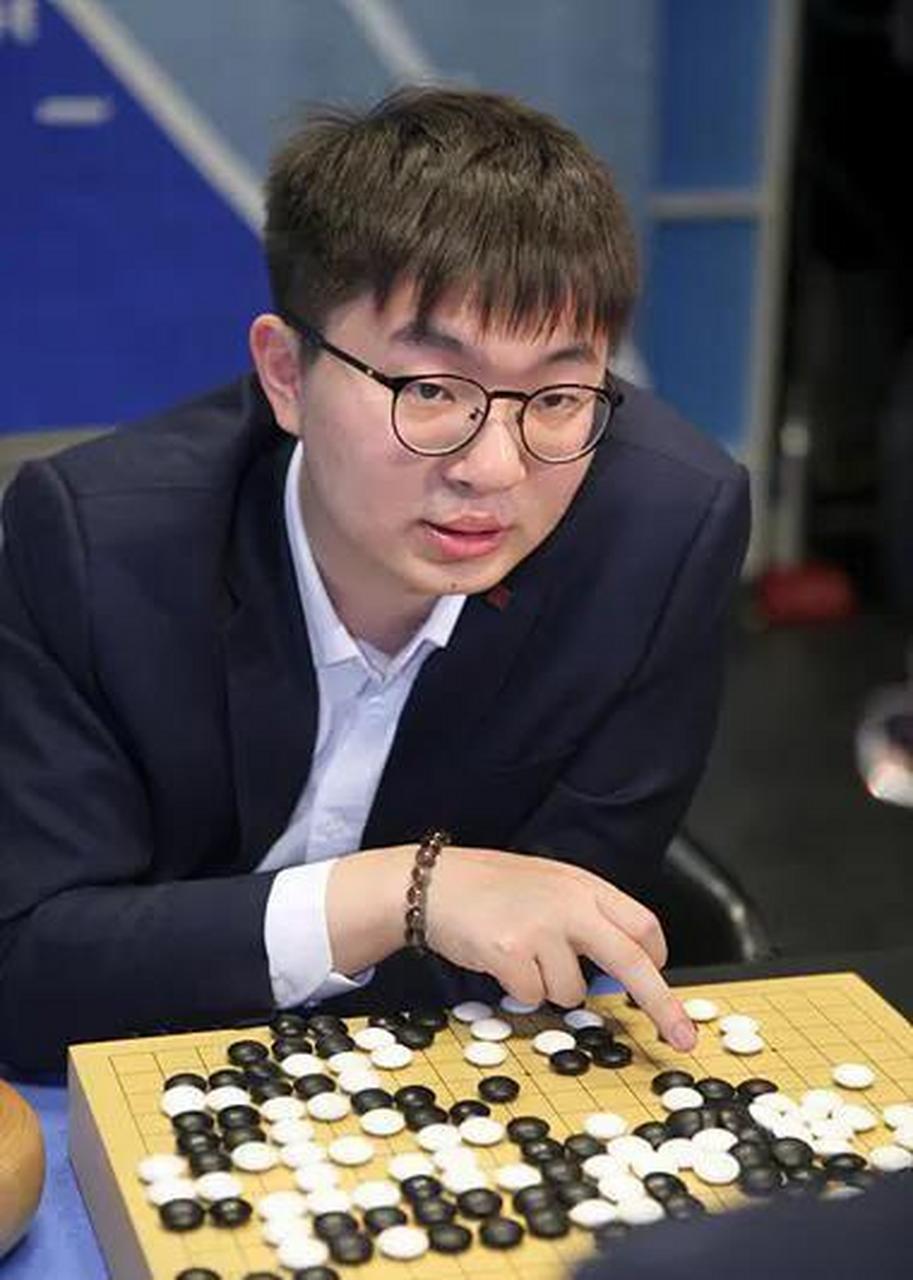 杨鼎新九段,把禁赛当闭关修炼!