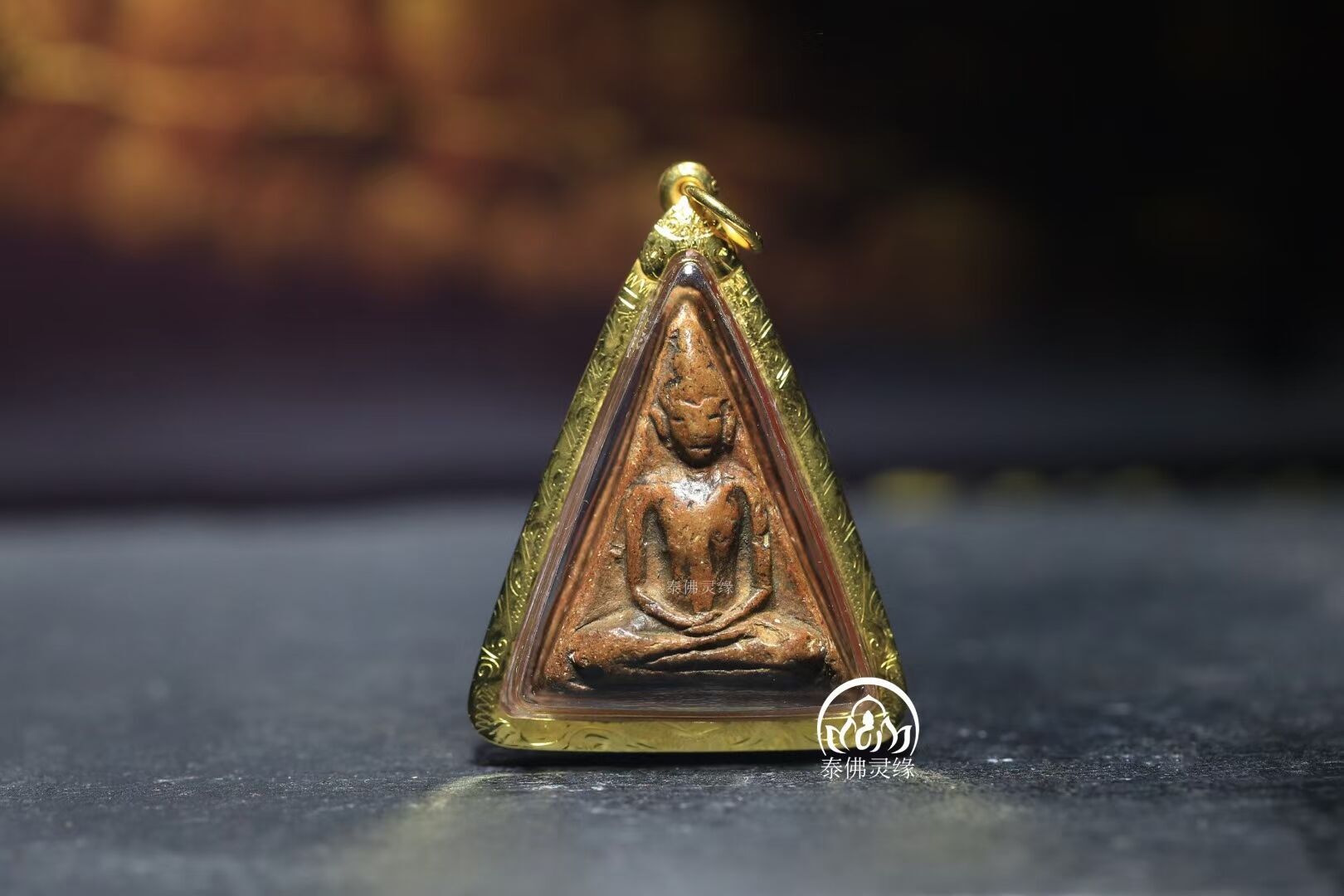 300年老女王佛牌,南帕亚女王佛300年历史,300年女王佛