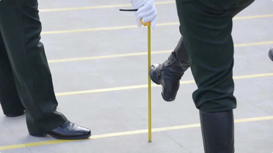 超飒!首批仪仗女兵是怎么炼成的?