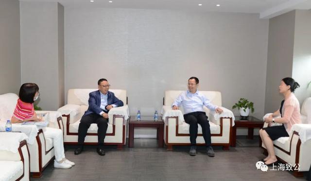 致公党上海市委领导接待美国洪门致公总堂海外专员