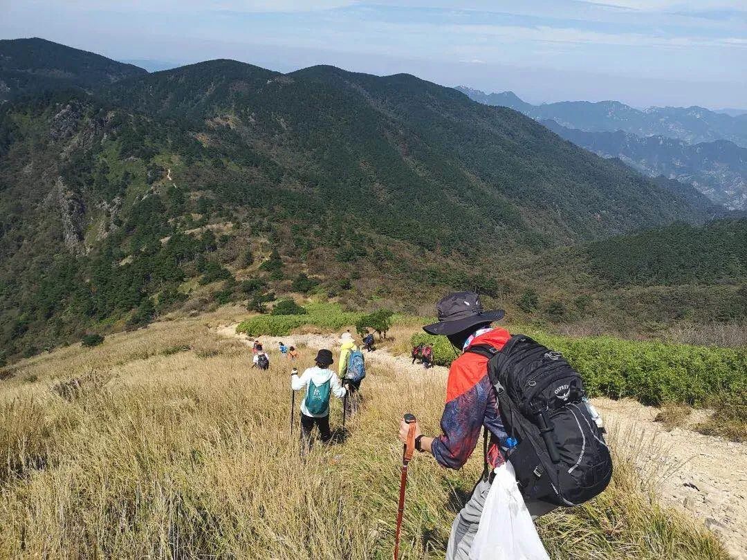 24(晚)-25 轻装徒步清凉峰环线,登顶浙西之巅,无限风光在顶峰