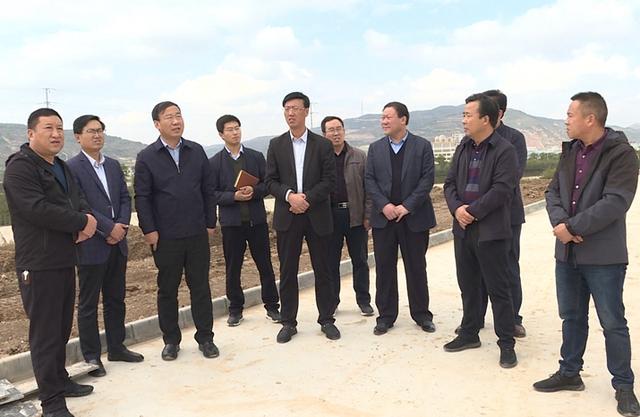 陈景春带队调研城市基础设施建设项目进展情况