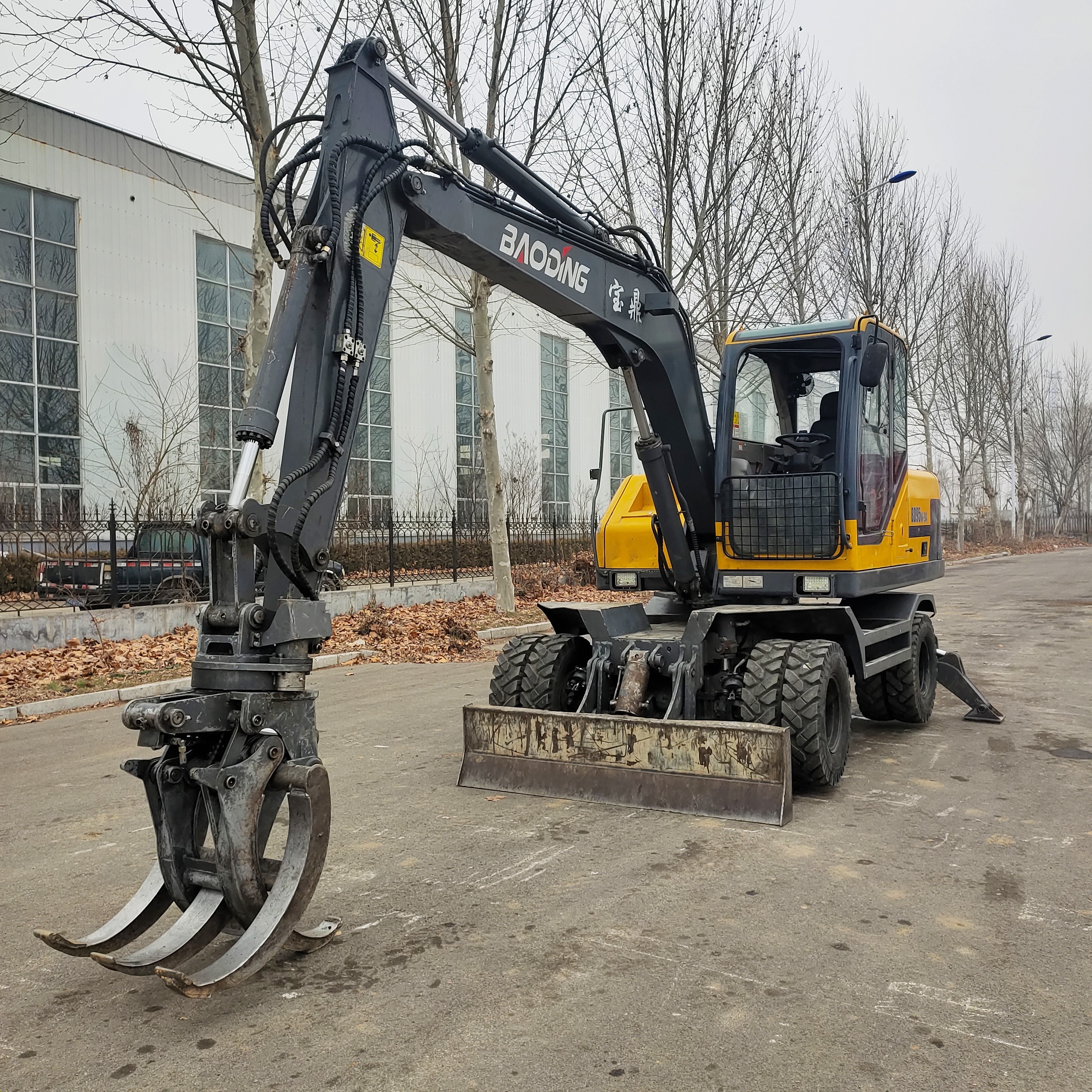 宝鼎95型号 二手轮式抓木机 挖掘机 开沟机转转机 抓树枝 抓包机