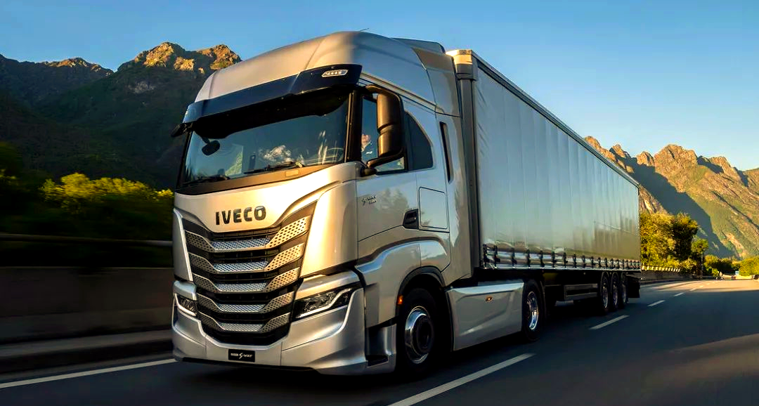 依维柯卡车焕新登场:智能化联网,开启移动生活新篇章