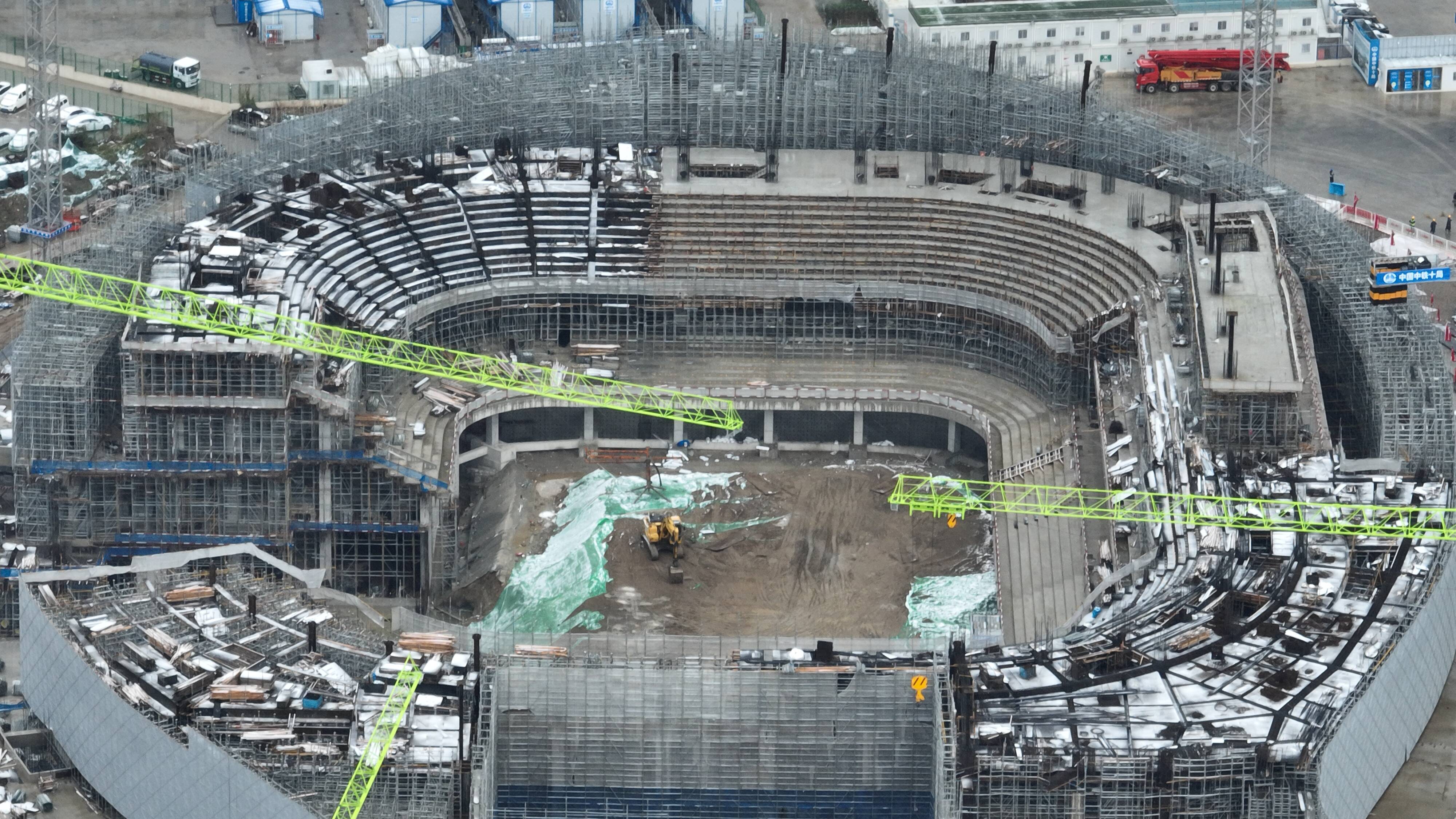 烟台八角湾中央创新区区片开发(一期)项目国际体育中心体育馆首段顺利