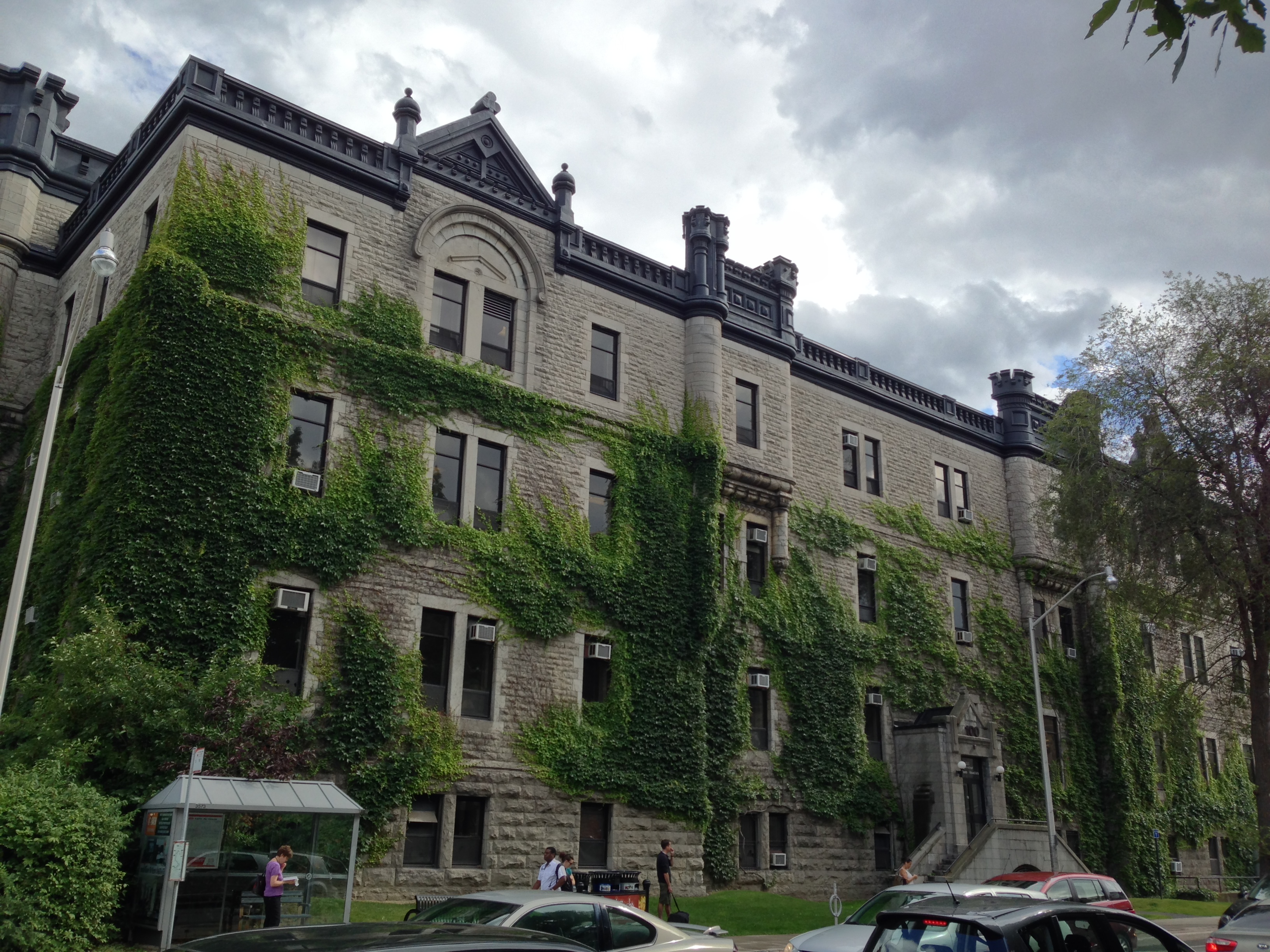 萨省大学2022年秋季入学本科快速录取活动开始啦!