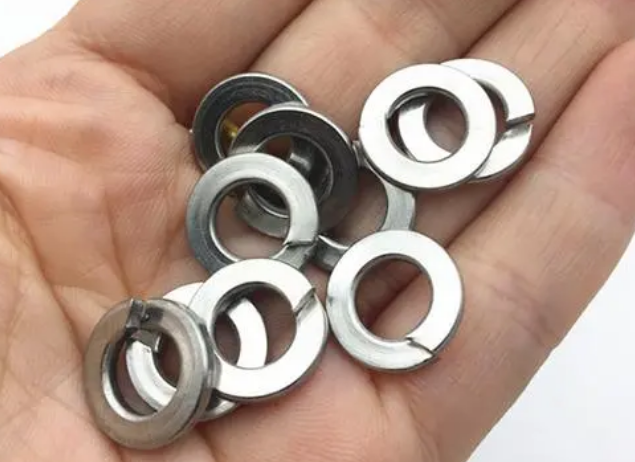 「专业知识」弹簧垫圈究竟能不能防松?结论是:一无是处