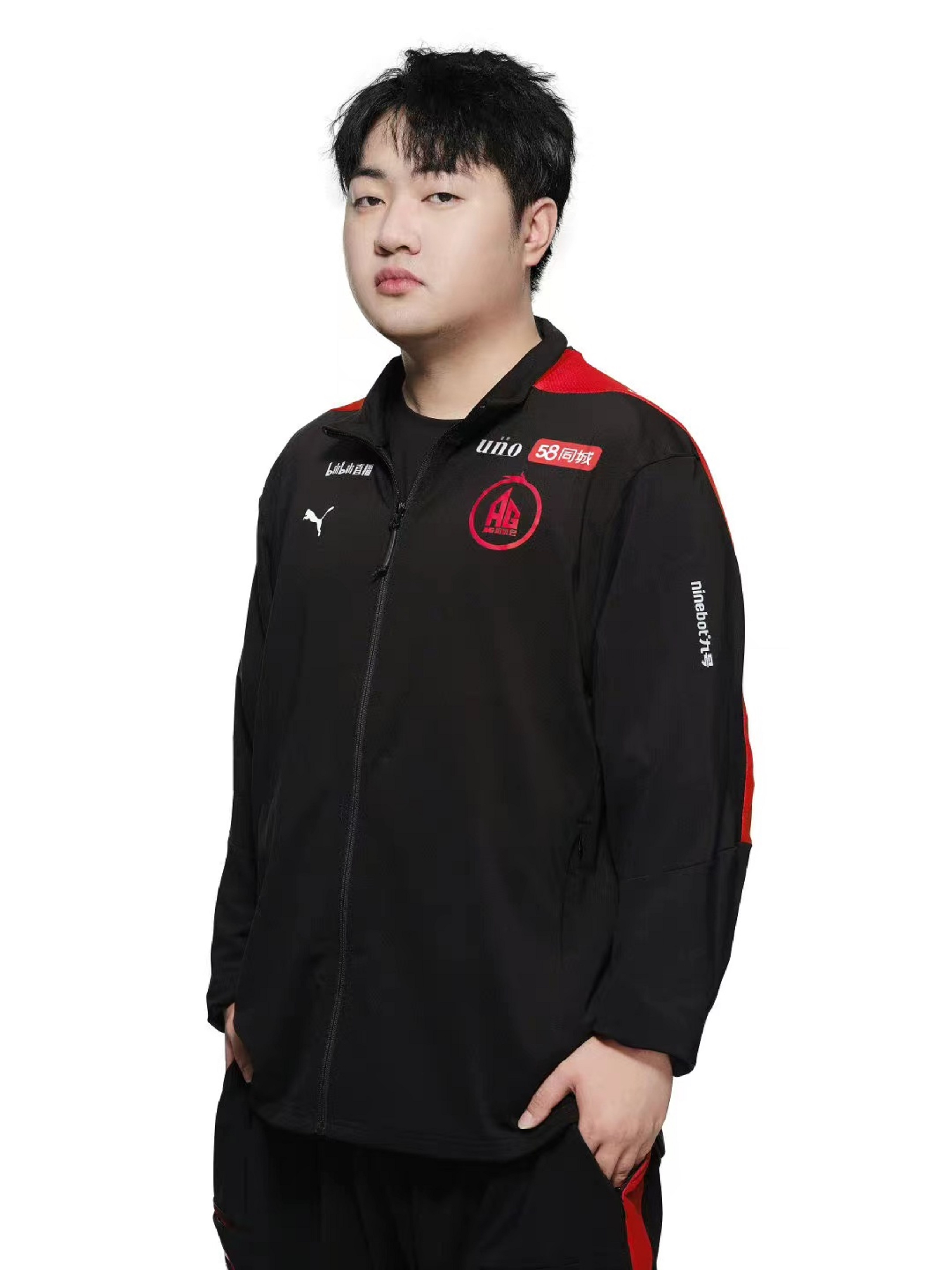 ag世冠定妆照:一诺稳居c位,笑影脸肿了,未央竟被放在替补位?