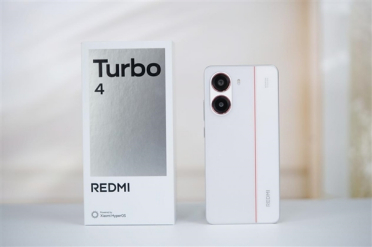 REDMI Turbo 4卖爆了：首日销量为上代220%