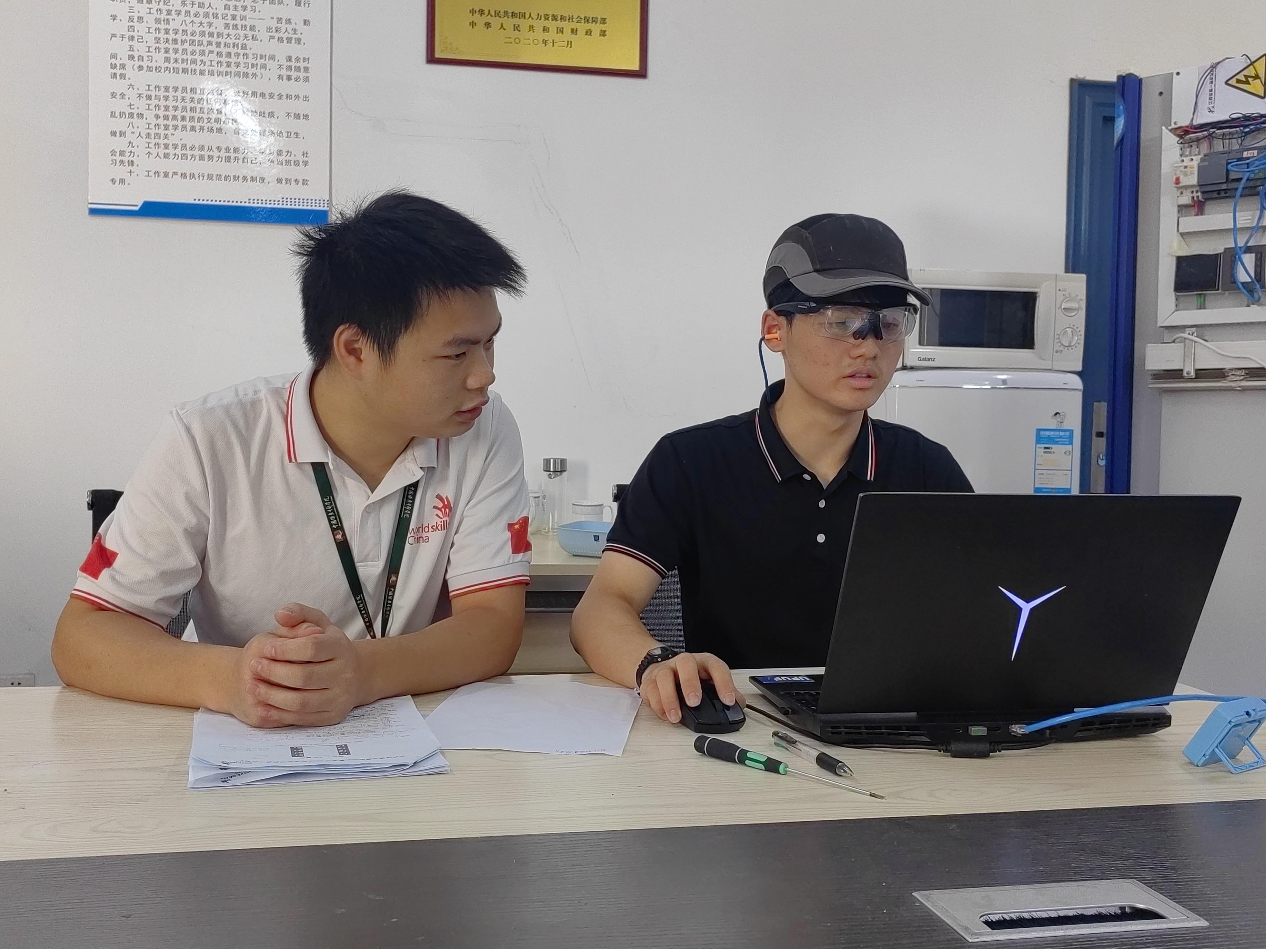 视频|肖星星:世界冠军的"工匠梦"