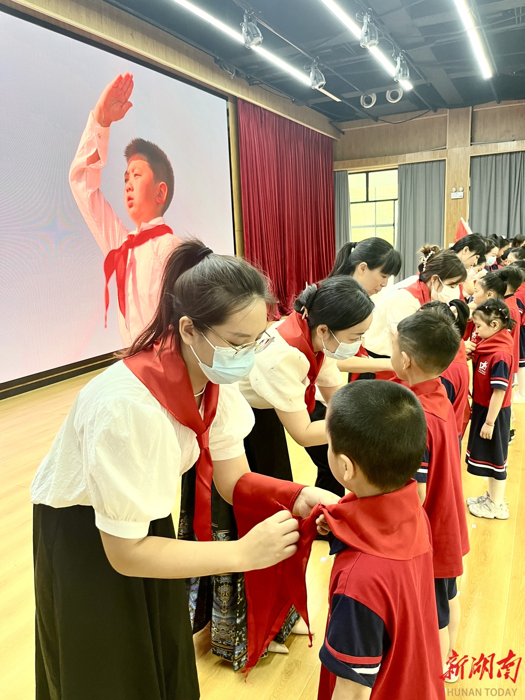 长沙四方坪小学图片