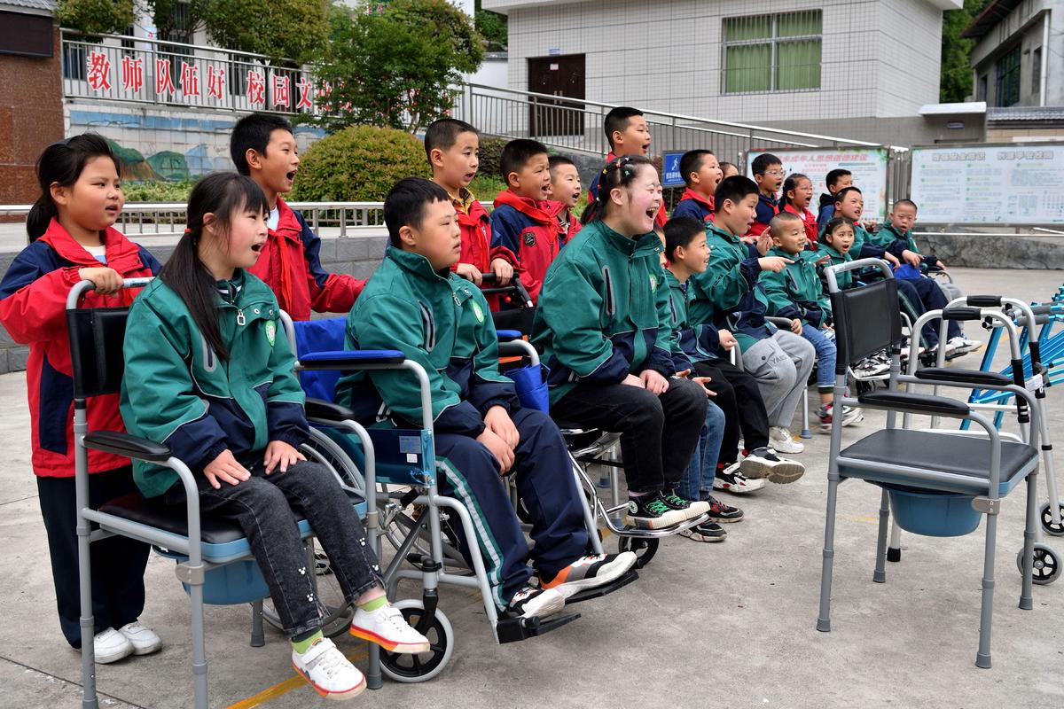 保康特殊学校把"普教融合教育开放日"纳入常态化课程设置