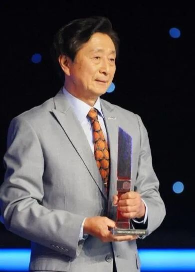 相濡以沫的爱情