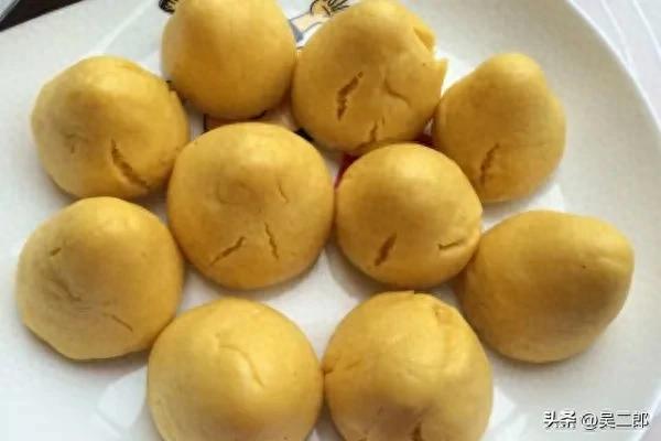 糜子面窝头的详细制作方法,清爽柔软,表面酥脆