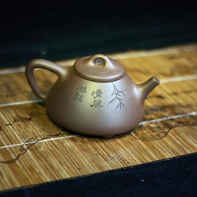 哪种紫砂壶泥料最好?朱泥,清水泥,紫泥是否比较好?