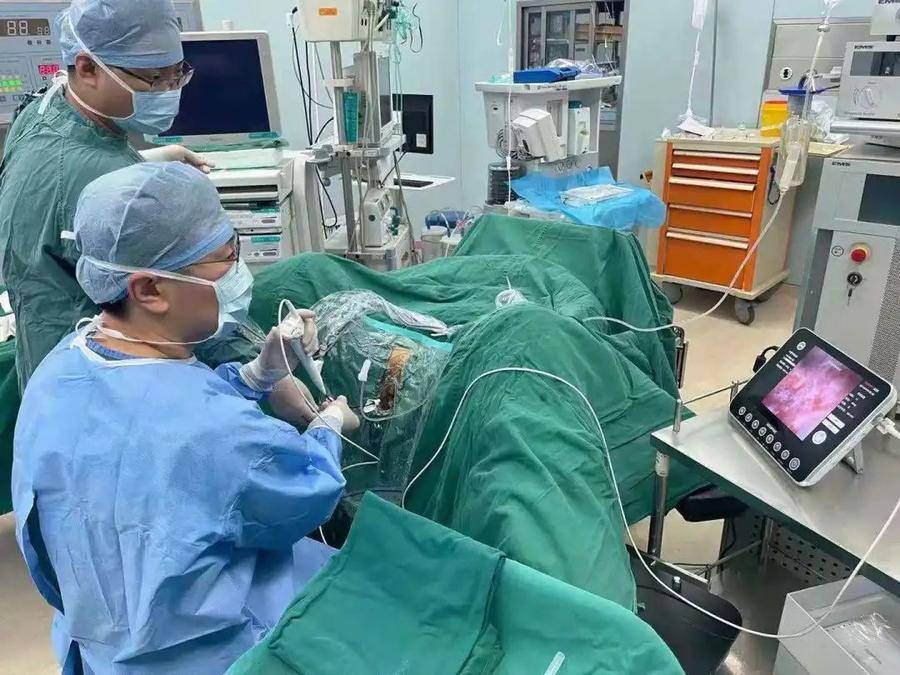 五莲县人民医院成功应用一次性高清电子输尿管软镜
