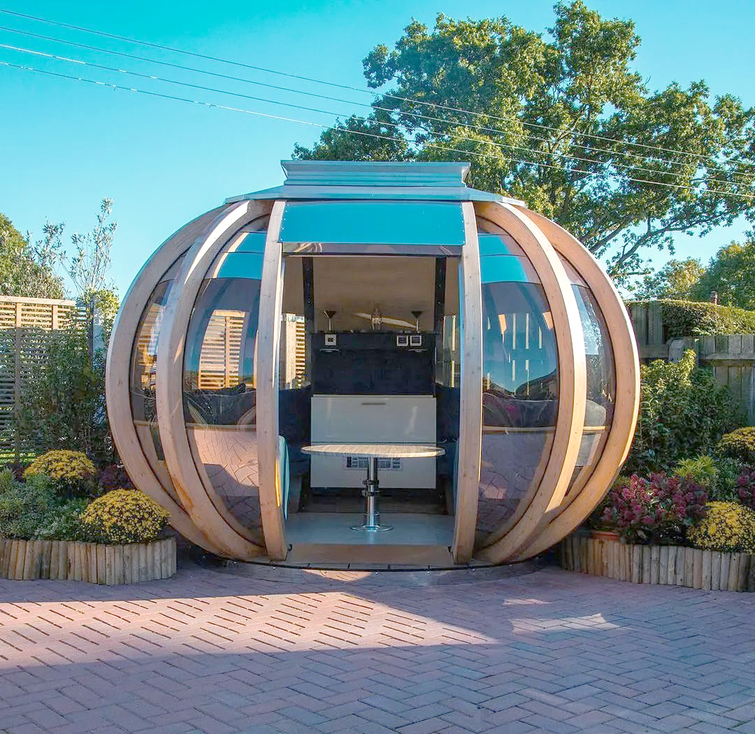 小院子也能享受阳光房的惬意!这种球形设计既实用又美观