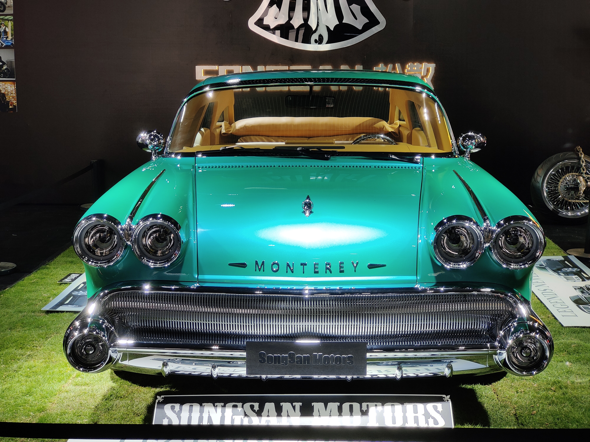 新车|松散机车monterey亮相广州车展,外观复古充满年代气息