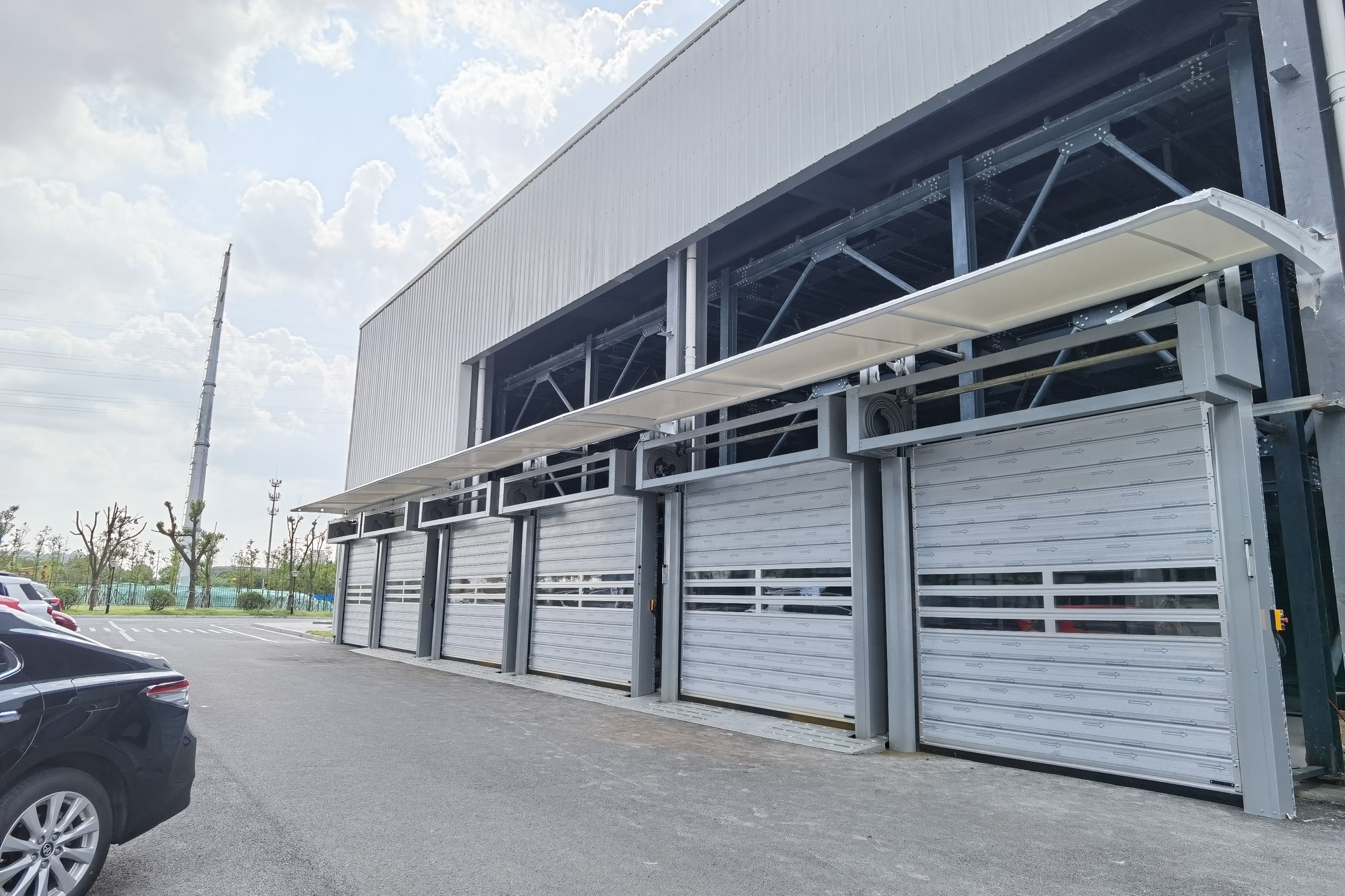 快速门的工作原理是什么?使用需要注意哪些问题?