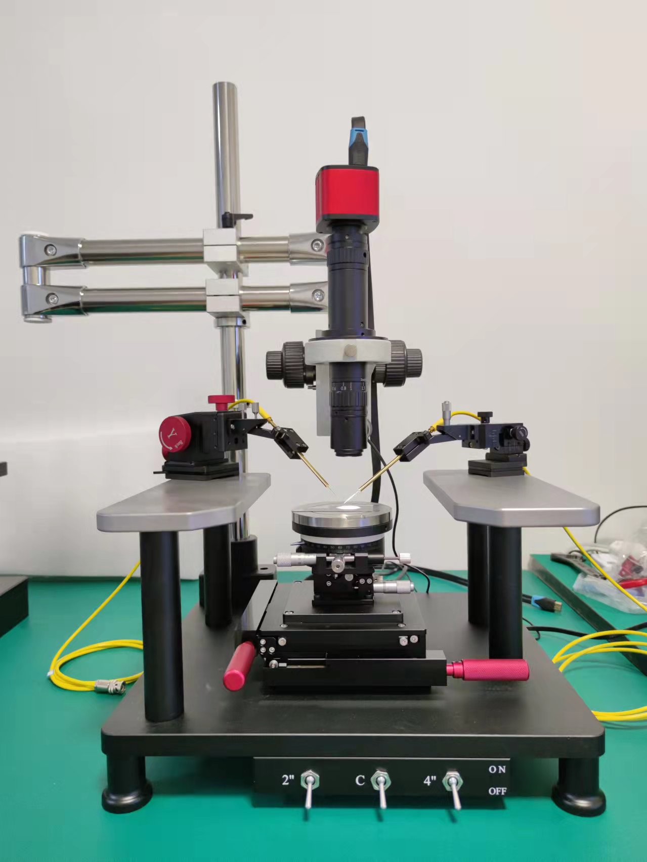 手动晶圆探针台测试