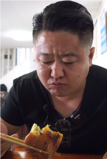 唐仁杰:真厨子讲真话,被誉为探店天花板,如今面对舆论疑是退网
