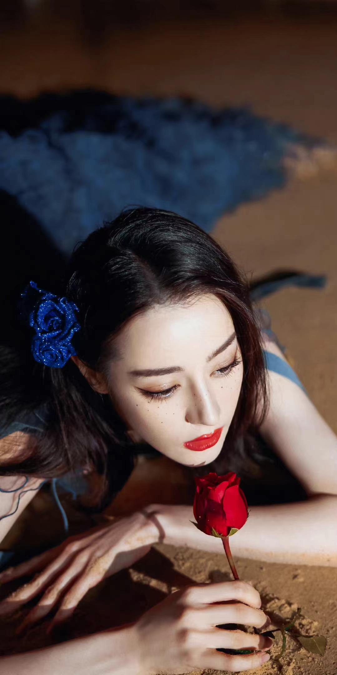 迪丽热巴 蓝玫瑰公主无人能敌 美爆了